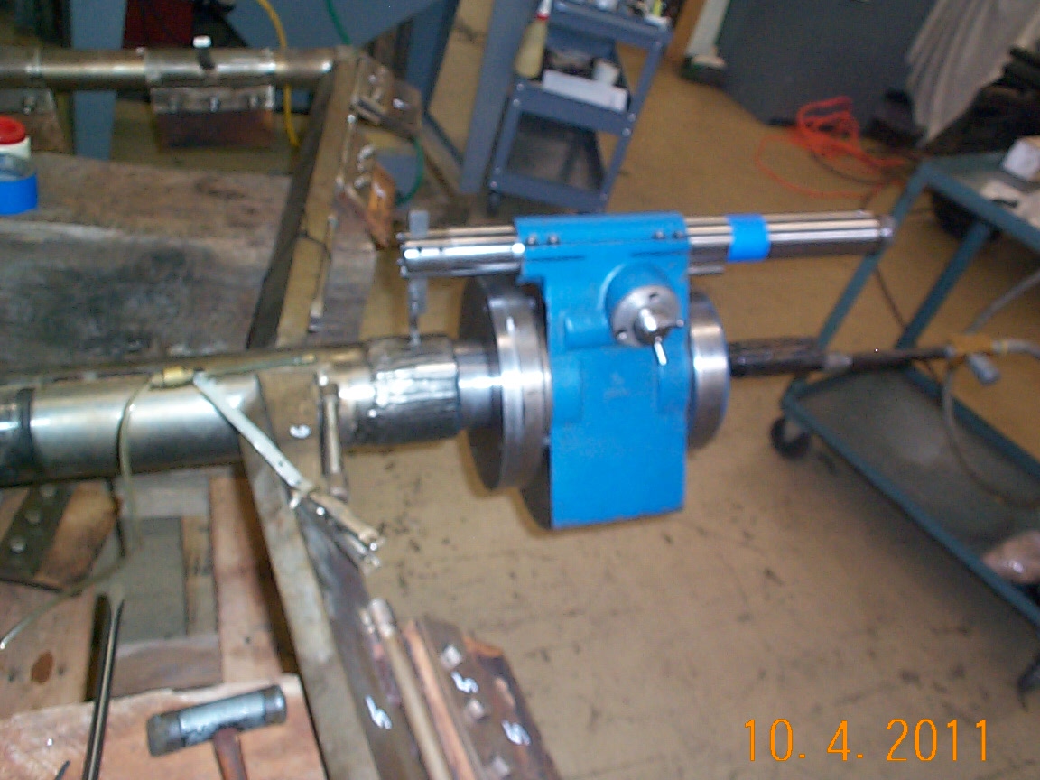 12. Pneumatic Portable Lathe